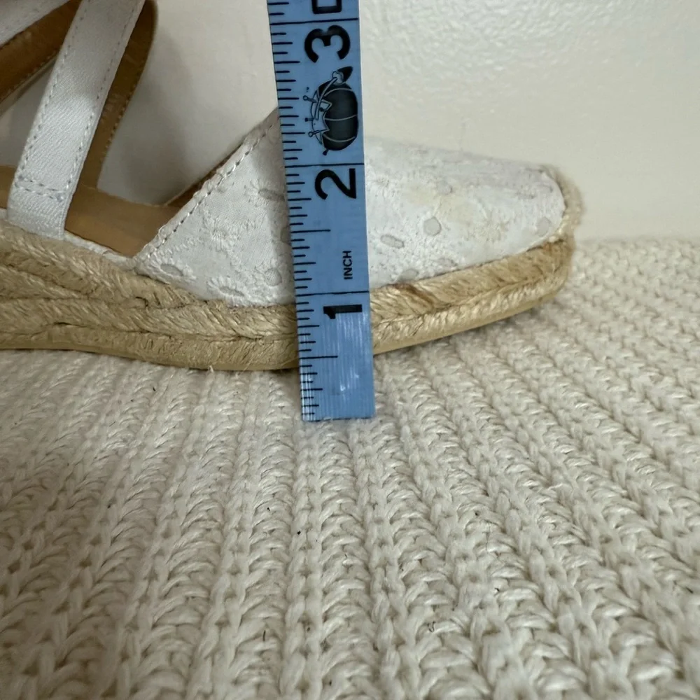 Talbots White Espadrille Wedge Sandals with Ankle Strap in size 9